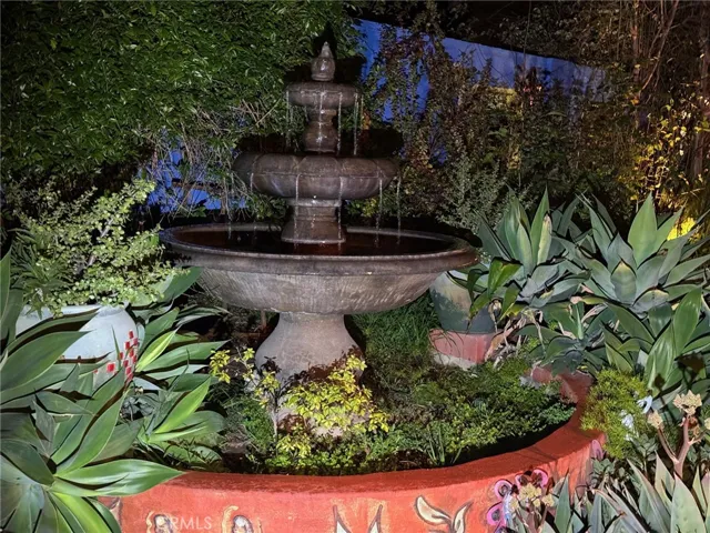 880 Dennis Avenue, Simi Valley, California 93065
