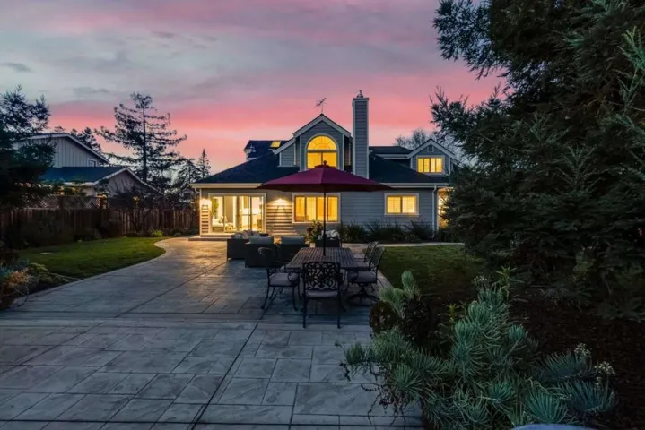 735 Sleeper Avenue, Mountain View, California 94040
