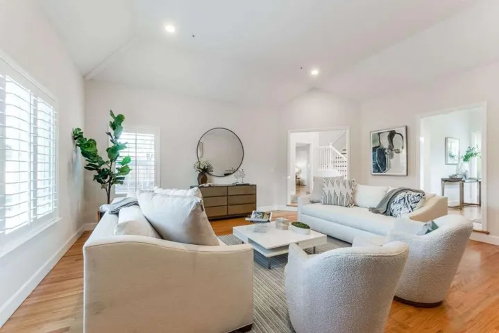735 Sleeper Avenue, Mountain View, California 94040