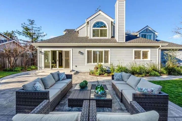 735 Sleeper Avenue, Mountain View, California 94040