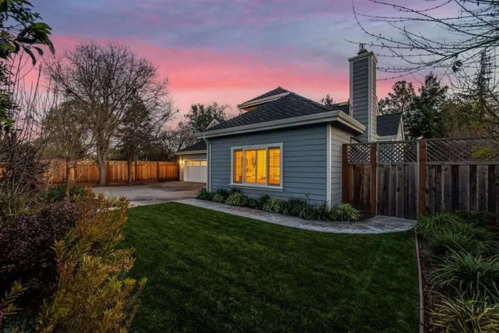 735 Sleeper Avenue, Mountain View, California 94040
