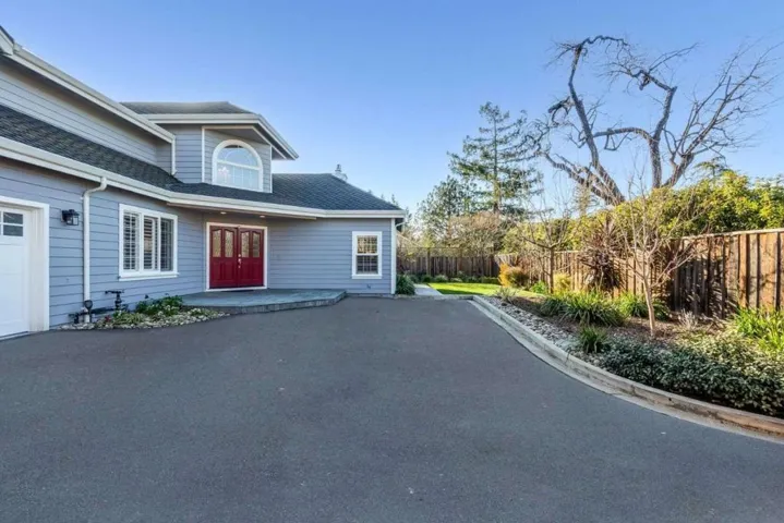 735 Sleeper Avenue, Mountain View, California 94040