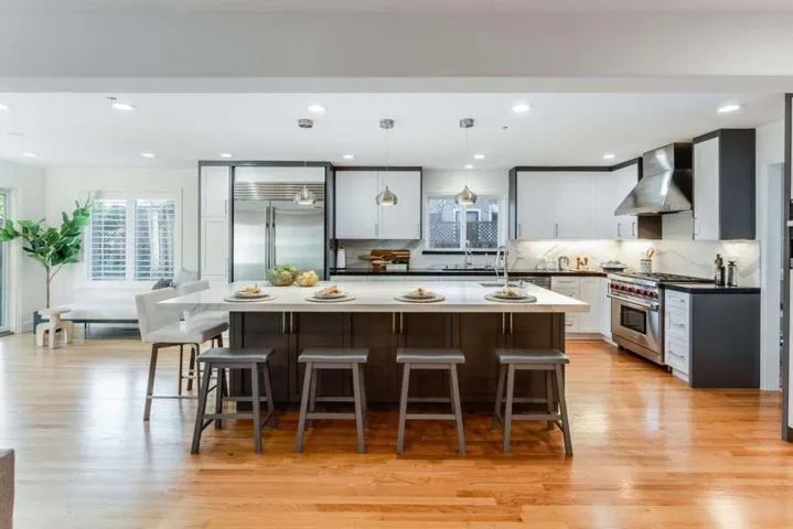735 Sleeper Avenue, Mountain View, California 94040