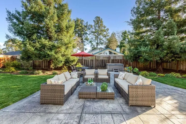 735 Sleeper Avenue, Mountain View, California 94040