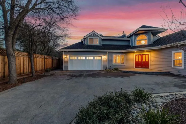 735 Sleeper Avenue, Mountain View, California 94040