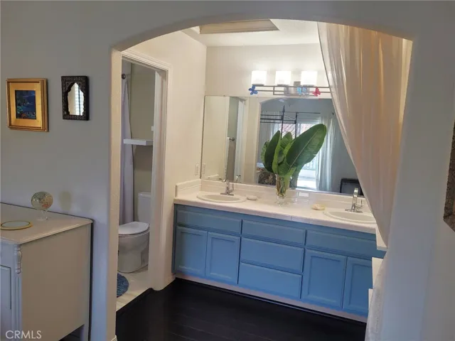Primary Bath with Dual Sinks