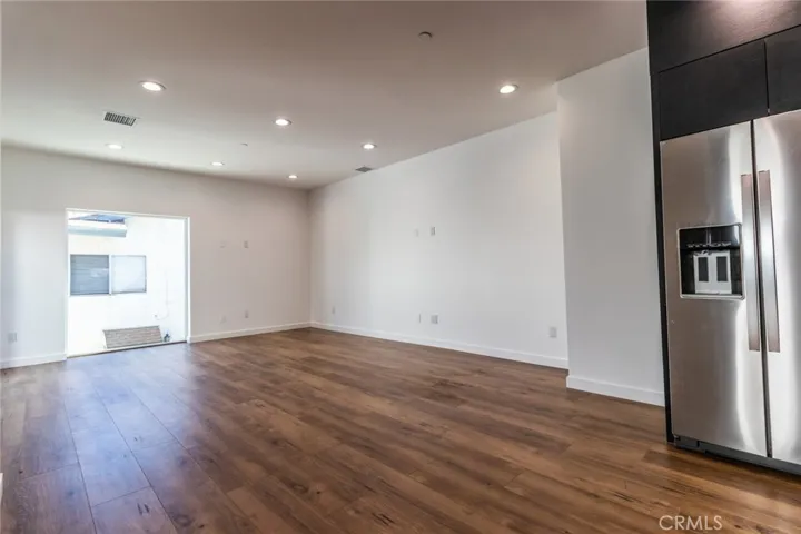 5636 Woodman Avenue 1/2, Van Nuys, California 90401