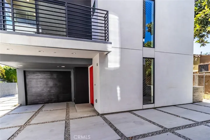 5636 Woodman Avenue 1/2, Van Nuys, California 90401