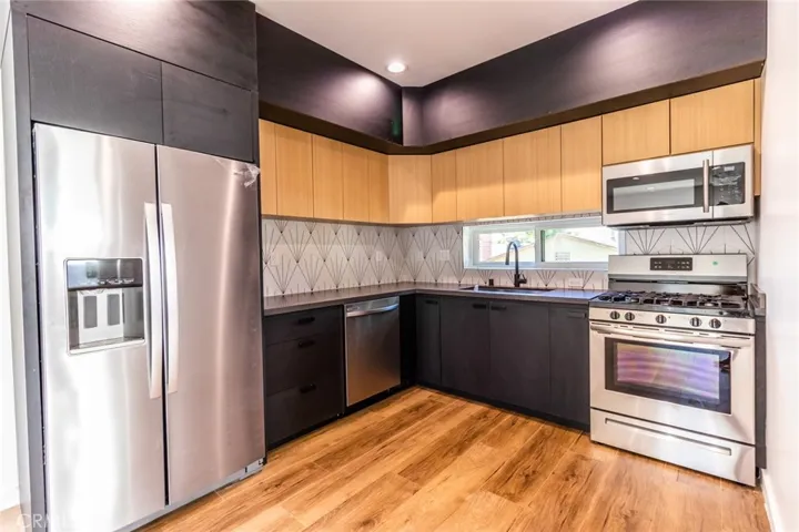 5636 Woodman Avenue 1/2, Van Nuys, California 90401