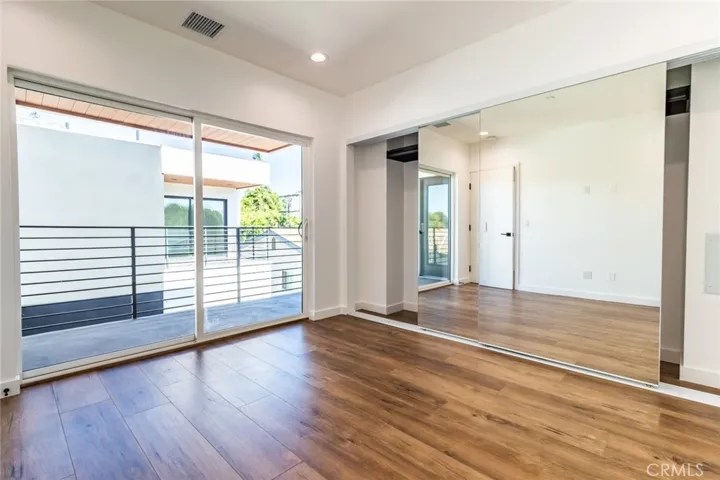 5636 Woodman Avenue 1/2, Van Nuys, California 90401