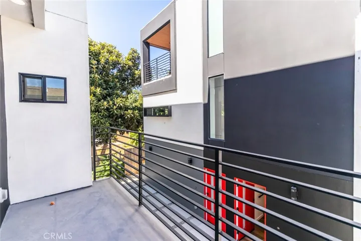 5636 Woodman Avenue 1/2, Van Nuys, California 90401