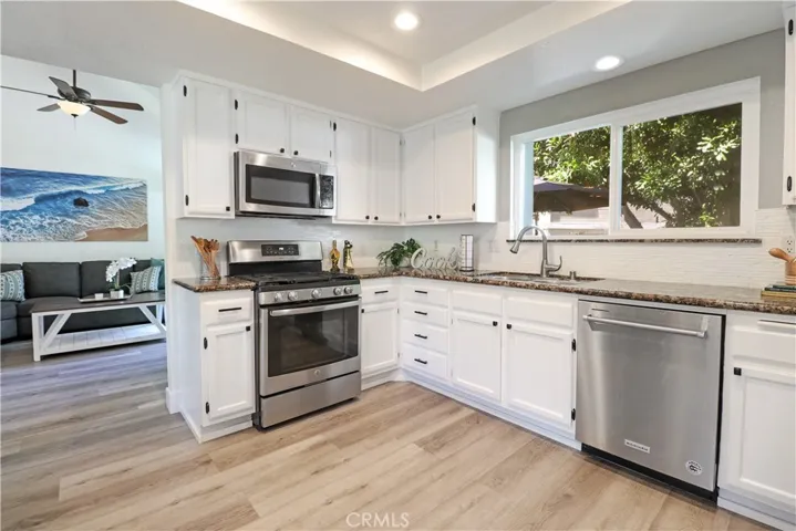 56 Sandalwood 107, Aliso Viejo, California 92656