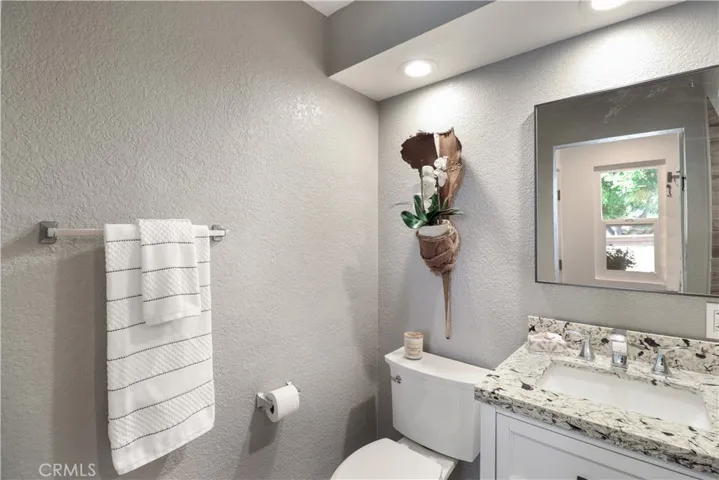 56 Sandalwood 107, Aliso Viejo, California 92656