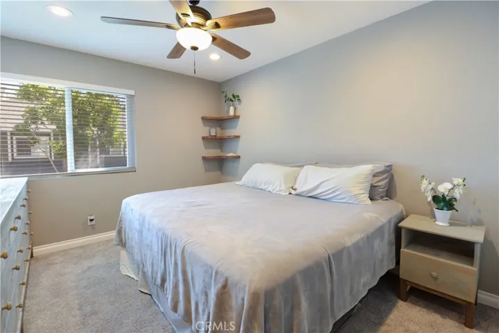 56 Sandalwood 107, Aliso Viejo, California 92656