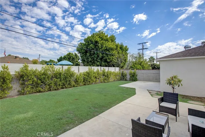 6212 Cleon Avenue, North Hollywood, California 91606