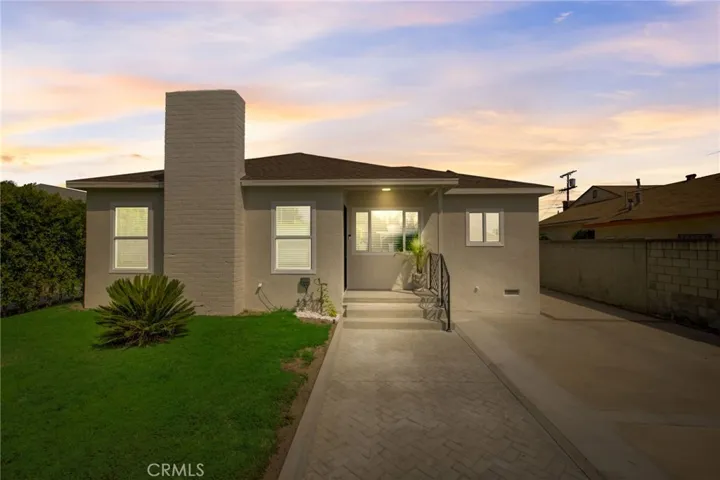 6212 Cleon Avenue, North Hollywood, California 91606