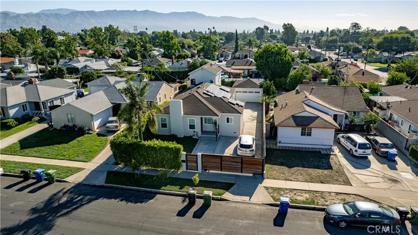 6212 Cleon Avenue, North Hollywood, California 91606