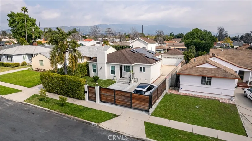 6212 Cleon Avenue, North Hollywood, California 91606