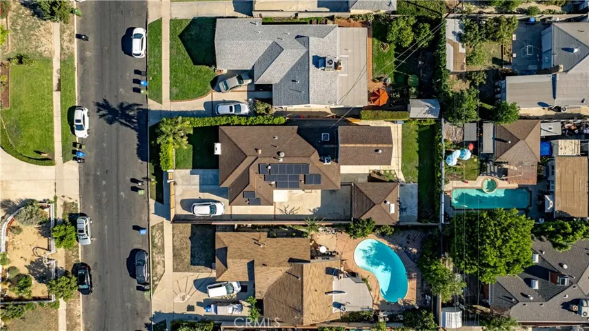 6212 Cleon Avenue, North Hollywood, California 91606