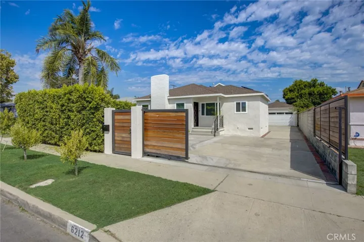 6212 Cleon Avenue, North Hollywood, California 91606