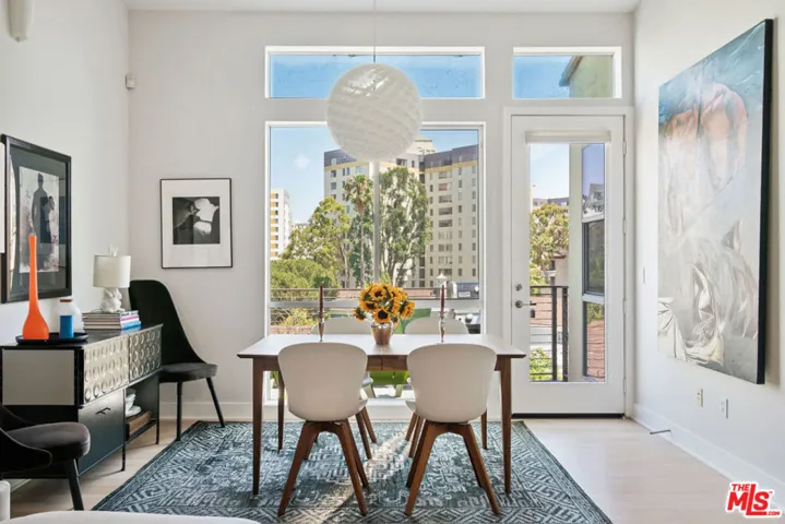 600 S Ridgeley Drive Ph9, Los Angeles, California 90036