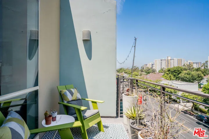 600 S Ridgeley Drive Ph9, Los Angeles, California 90036