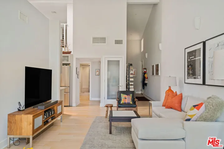 600 S Ridgeley Drive Ph9, Los Angeles, California 90036