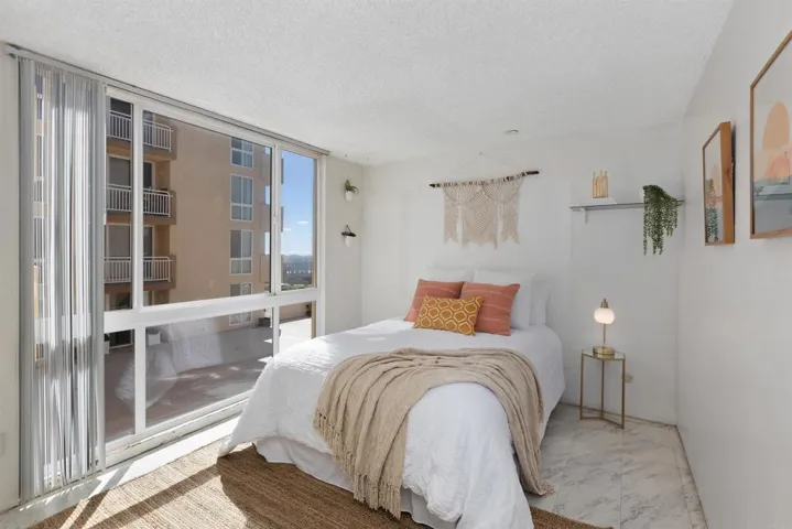 4627 Ocean Boulevard 202, San Diego, California 92109