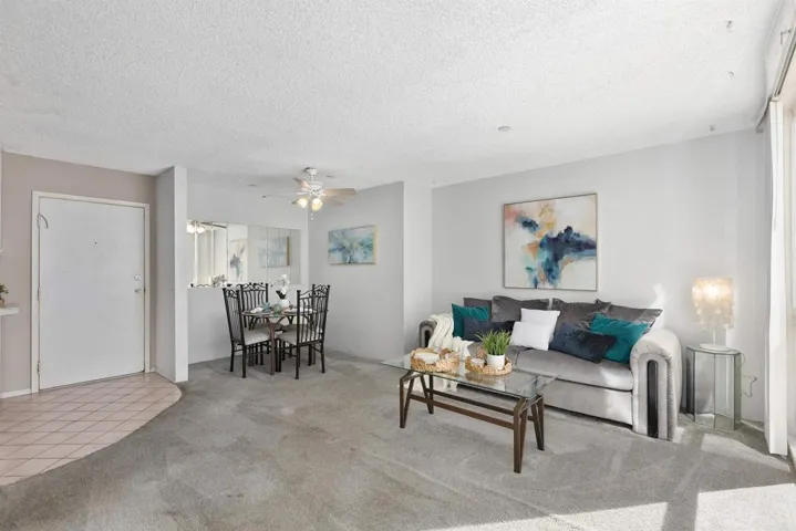 4627 Ocean Boulevard 202, San Diego, California 92109
