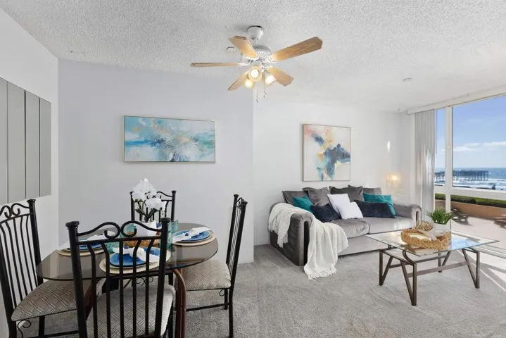 4627 Ocean Boulevard 202, San Diego, California 92109