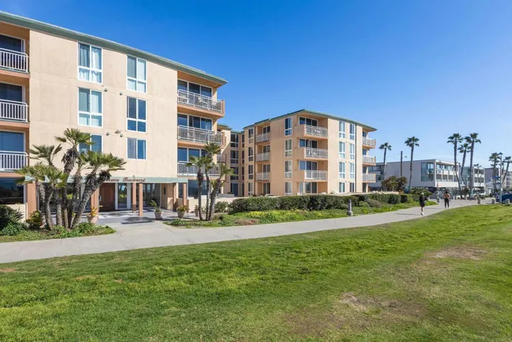 Centrally Located On the Boardwalk