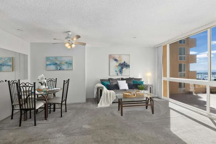 4627 Ocean Boulevard 202, San Diego, California 92109