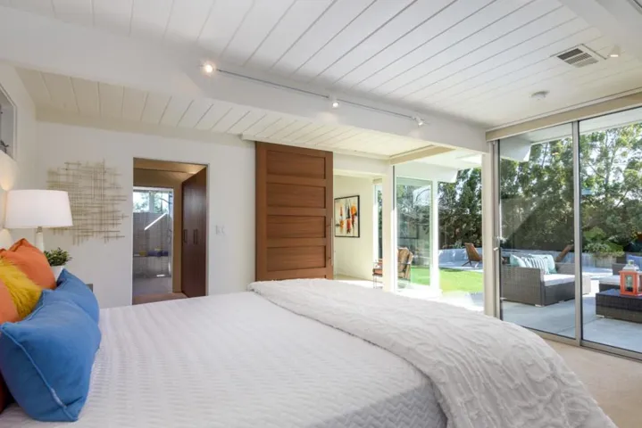 3805 Carlson Circle, Palo Alto, California 94306