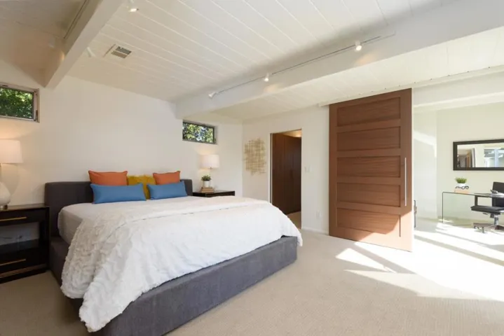 3805 Carlson Circle, Palo Alto, California 94306
