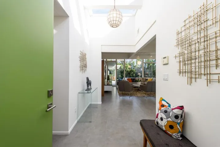 3805 Carlson Circle, Palo Alto, California 94306