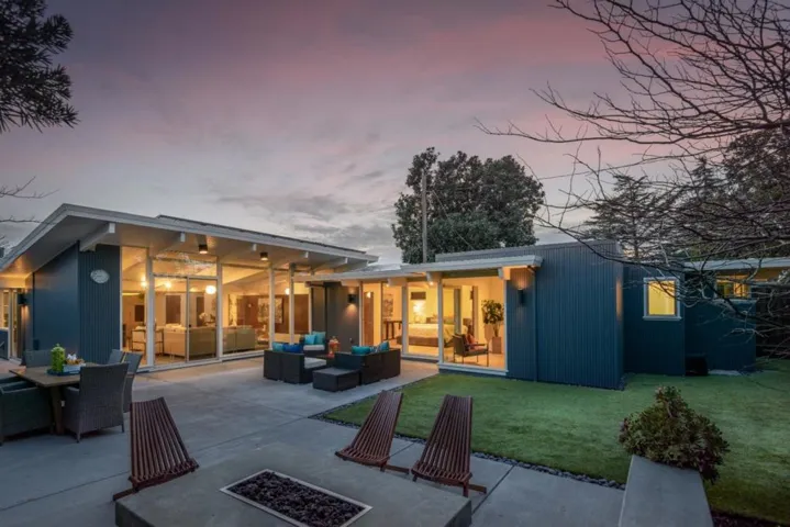 3805 Carlson Circle, Palo Alto, California 94306