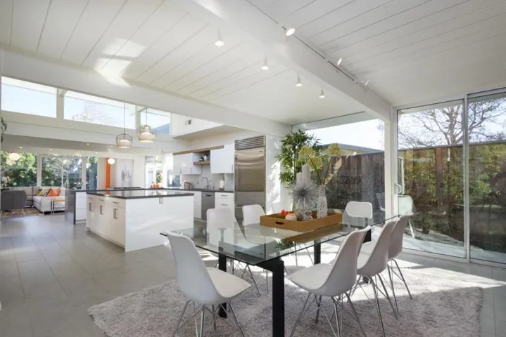 3805 Carlson Circle, Palo Alto, California 94306
