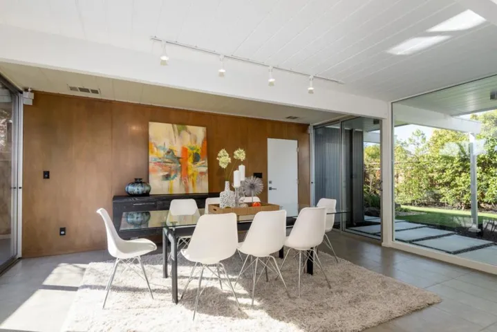 3805 Carlson Circle, Palo Alto, California 94306