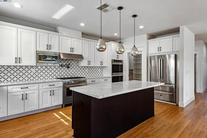 1491 W Prospect Ave, Martinez, California 94553