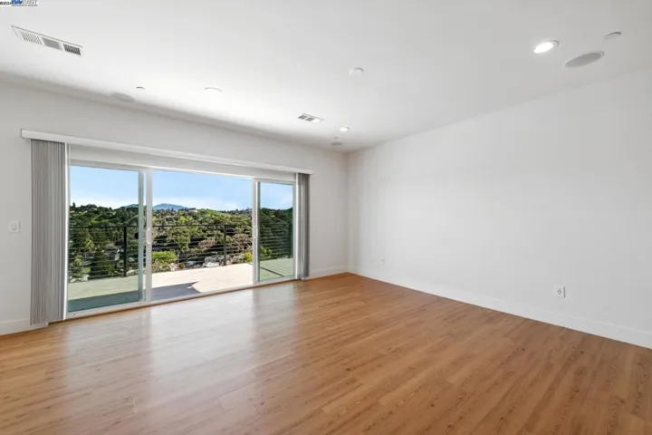 1491 W Prospect Ave, Martinez, California 94553