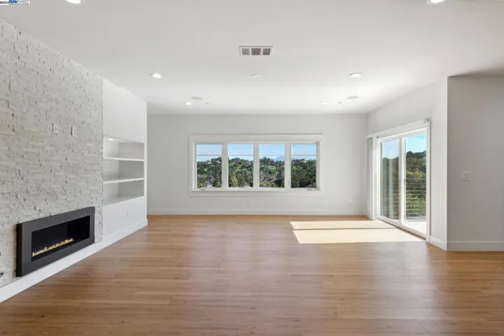 1491 W Prospect Ave, Martinez, California 94553