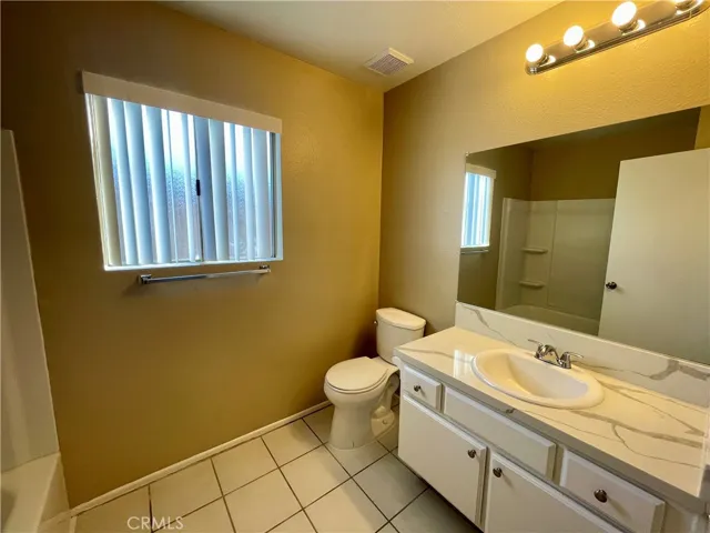907 N Dalton Avenue D, Azusa, California 91702