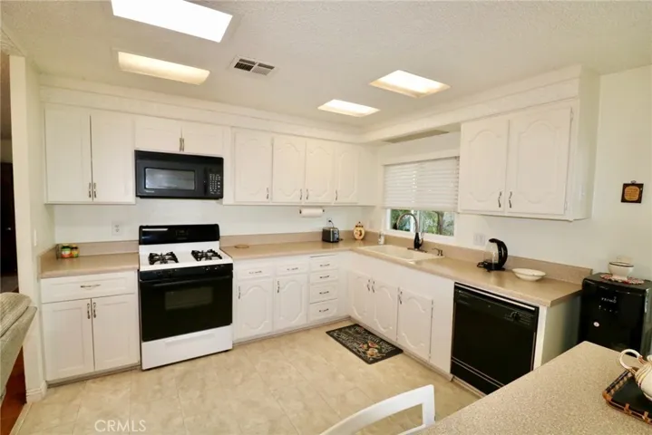 16974 Lake Park Way 10, Yorba Linda, California 92886