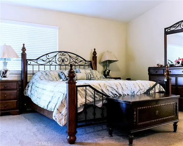 17591 Adobe Street, Hesperia, California 92345