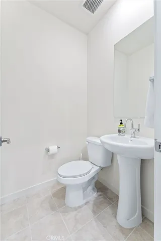 Powder room