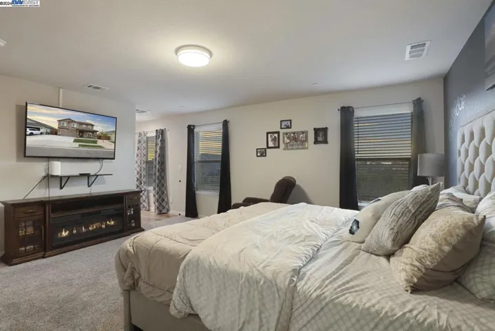 2947 S Bieghle St, Stockton, California 95206