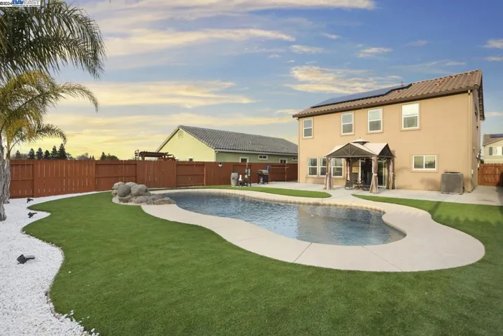 2947 S Bieghle St, Stockton, California 95206
