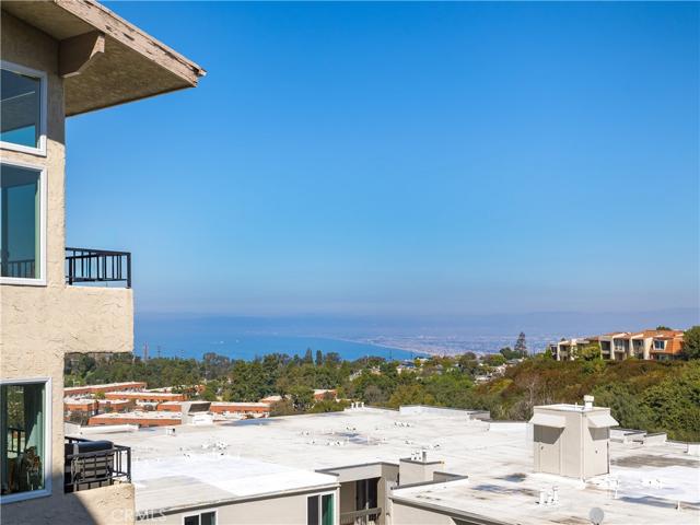 5965 Peacock Ridge Road Unit 201, Rancho Palos Verdes, California 90275