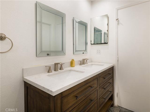 5965 Peacock Ridge Road Unit 201, Rancho Palos Verdes, California 90275