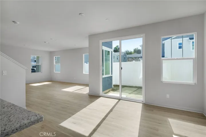 1518 Wingwood Lane, Vista, California 92083